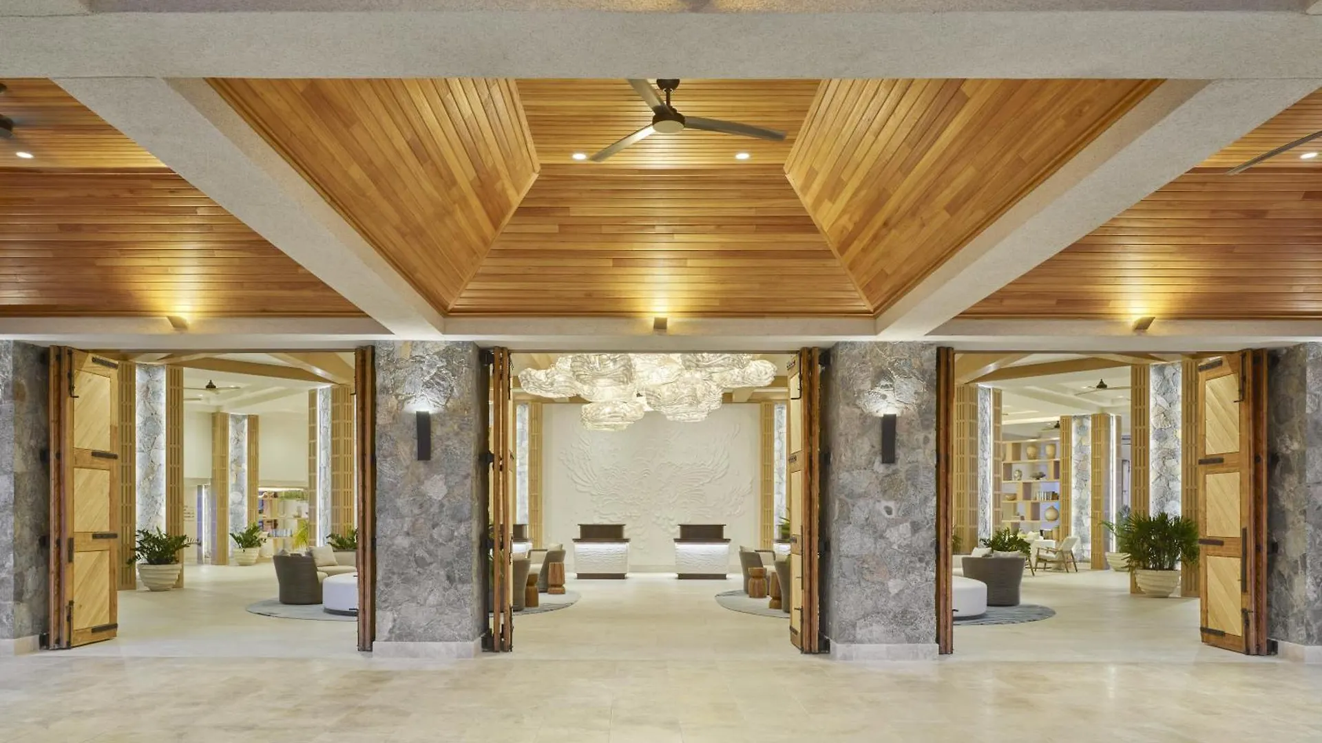 The Westin St Thomas Beach Resort & Spa Frydendal